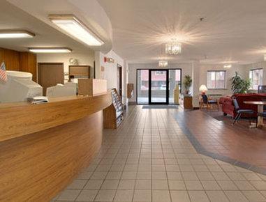 Super 8 By Wyndham Missoula/Reserve St. Exterior photo